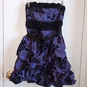 Party dress*